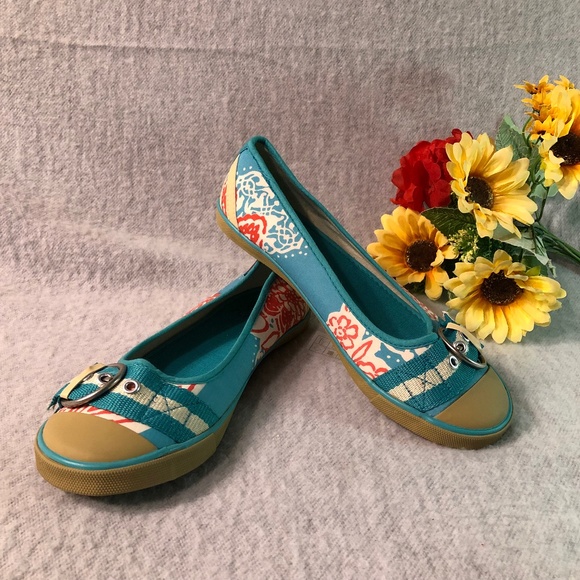 NWOT - Floral Print Buckle-Trim Sneaker Flats - Picture 6 of 16